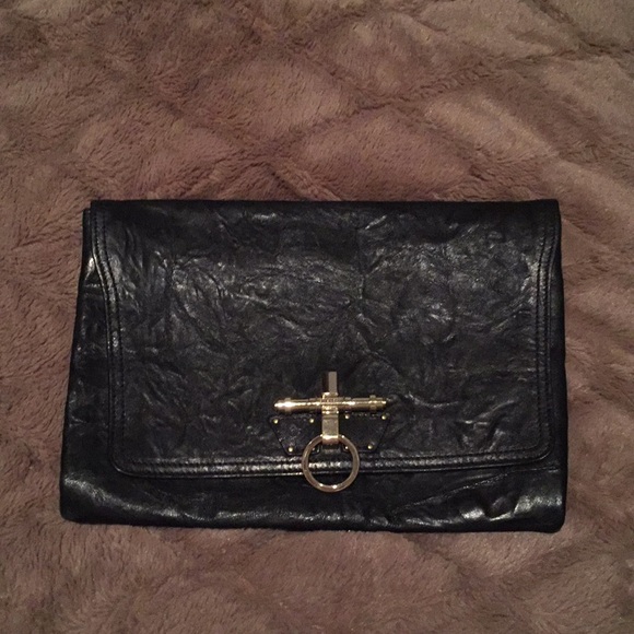 Givenchy Obsidia Black Sheepskin Leather Clutch - Picture 2 of 8